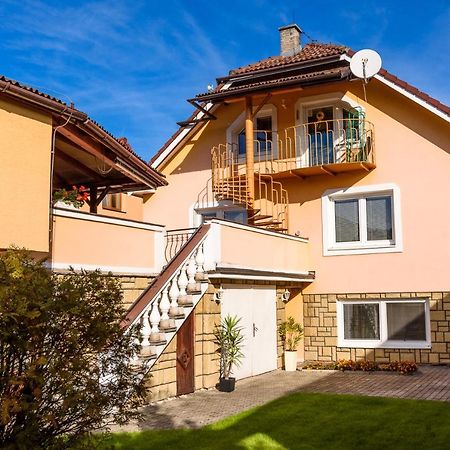 Apartman Elegant Besenova Exterior photo